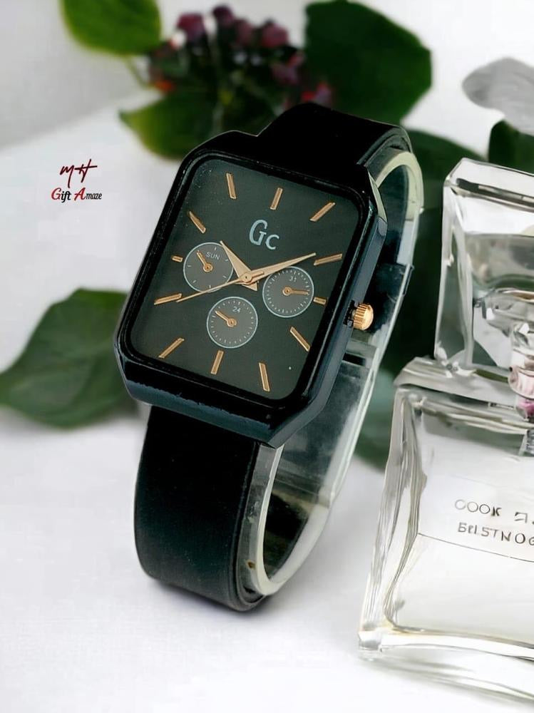 Analogue women’s watch