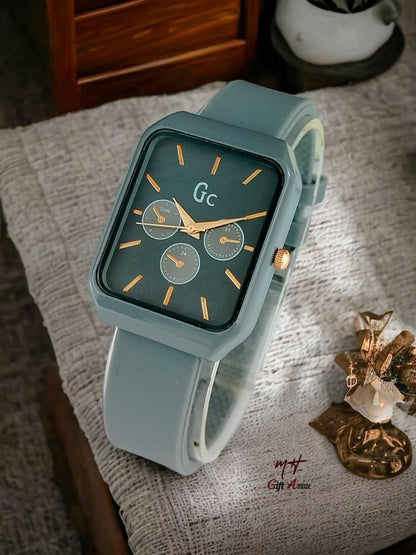 Analogue women’s watch