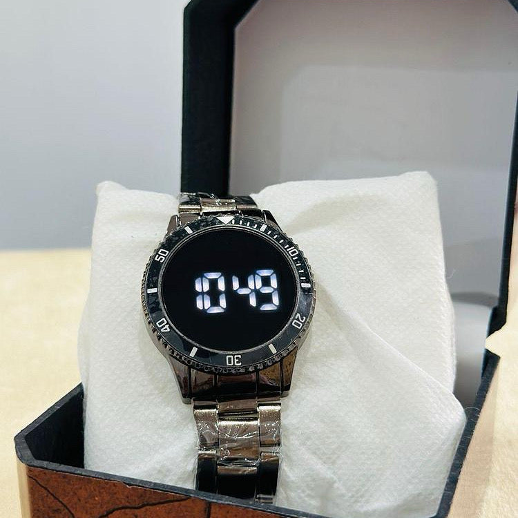 Digtal display chain watch